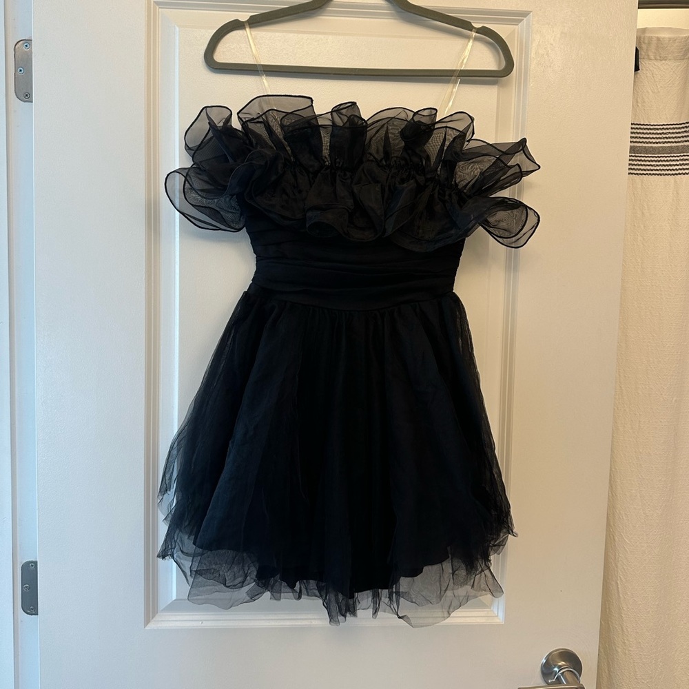 Selfie Leslie Black Mini Dress - Picture 4 of 6